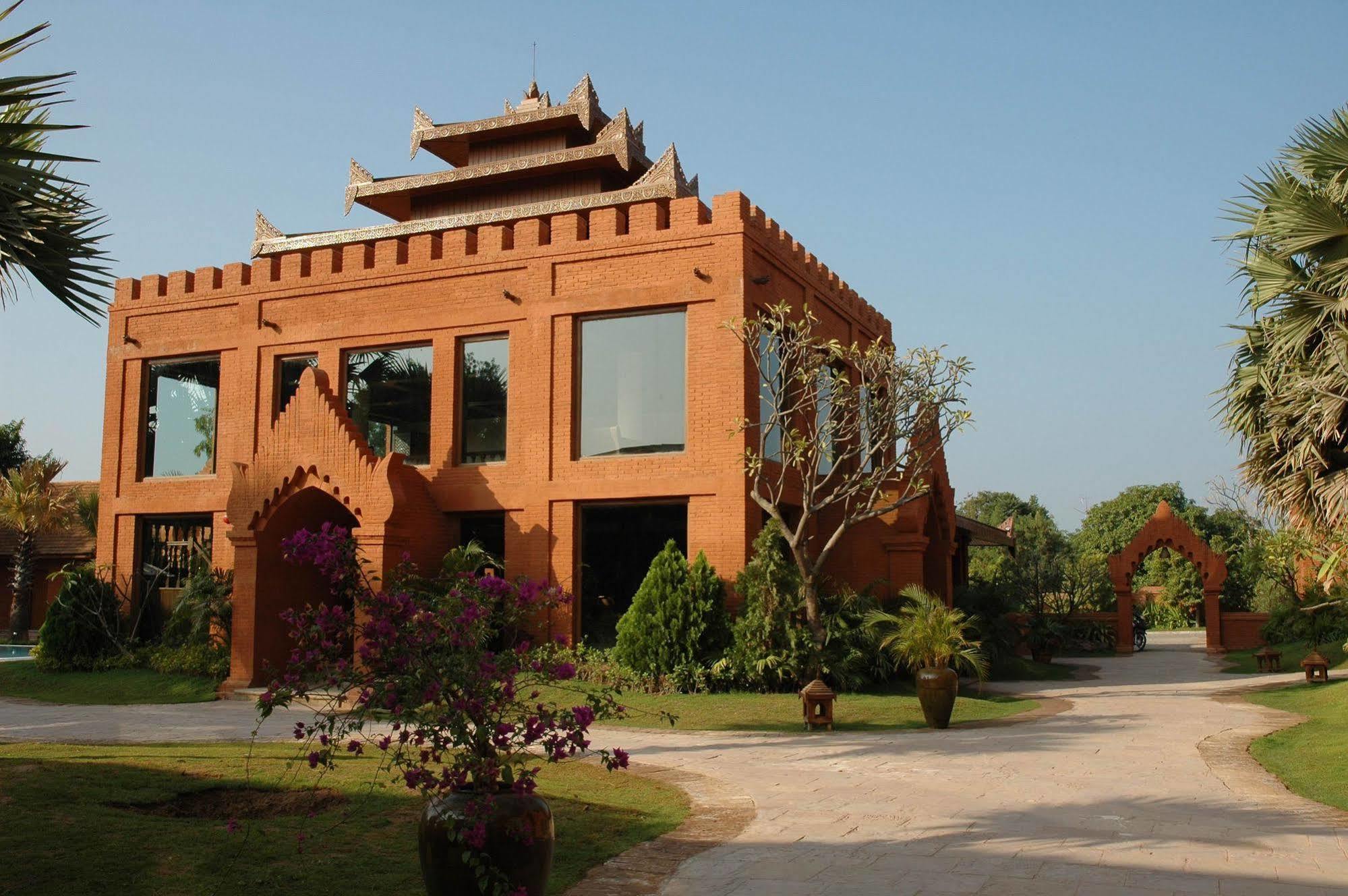 Myanmar Treasure Resorts Баган Екстериор снимка