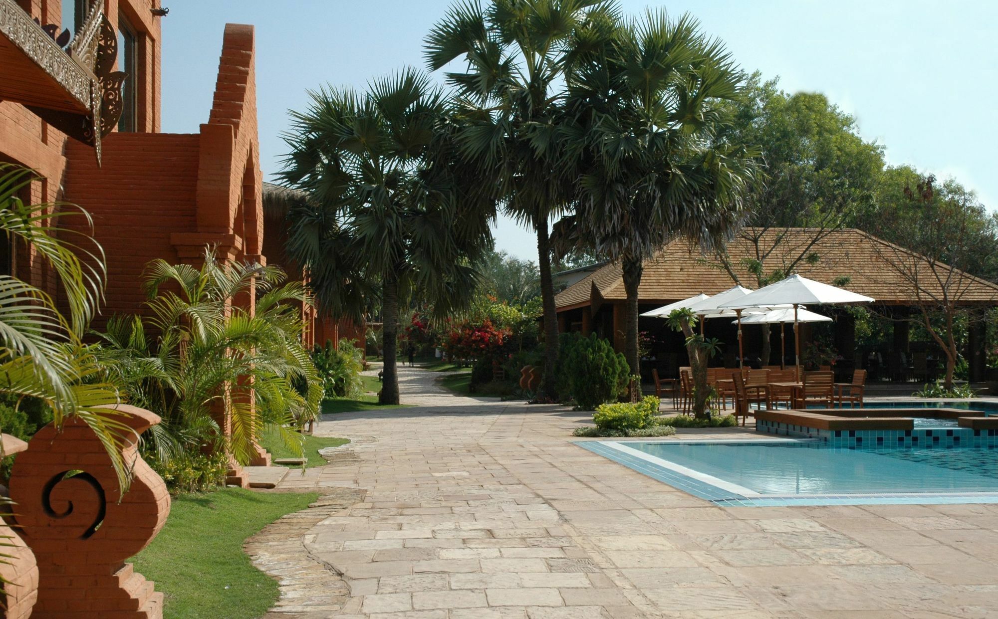 Myanmar Treasure Resorts Баган Екстериор снимка